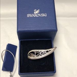 Nwt Swarovski Crystal wing statement ring